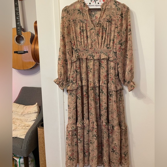 Floral patterned boho dress - Picture 2 of 3